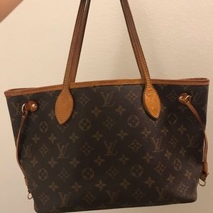 [SOLD] Louis Vuitton Neverfull PM